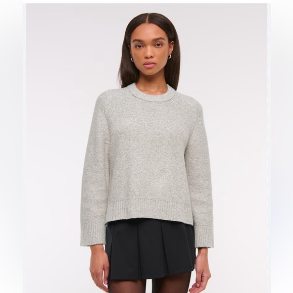 Abercrombie & Fitch Gray Cotton Crew Neck Sweater Soft Knit M - Picture 1 of 12